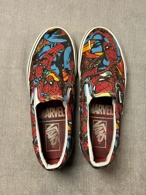Vans Marvel Slip-On Sneakers Men’s 7, Women’s 8.5 Marvel Spider-Man Multi-Color
